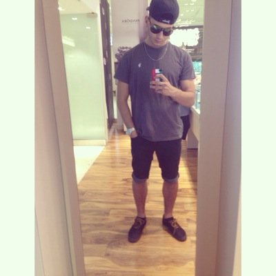 intagram: evancarbone