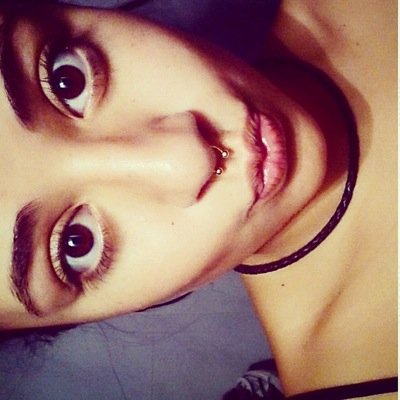 alebarreto01's profile picture. Me encanta comer y los batidos de mango mmmm! Mi mayor tesoro es mi madre!!