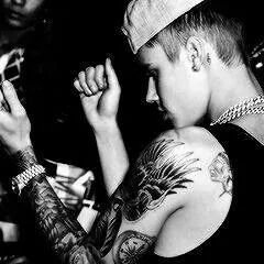 ♡ Haters gonna hate, so don't be afraid to do what your mind tells you to do ♡