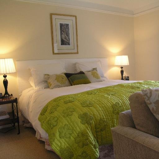 Boutique B&B with cookery school in fabulous Budleigh Salterton Devon. Luxury accomodation in a large 1830's house, minutes town, coastal path & beach.