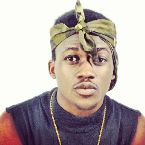 A yUNG nd tALENTEd rappa hailin 4rm pHcity..doin a rebirth & recreation on ma career..click ff nd ama ff bak if u wish me well.