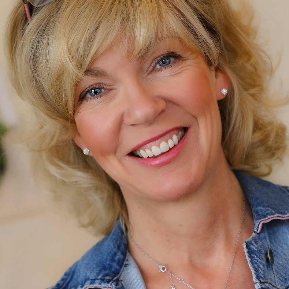 We're a Lifestyle Shop in the High St, Tunbridge Wells, we're also fully trained Dr.Hauschka Esthetician, Master in NLP, Time Line Therapy & Hypnosis, Reike,