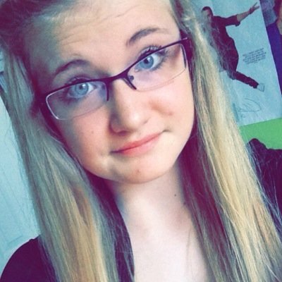 Im isabella!!:) follow me^_^