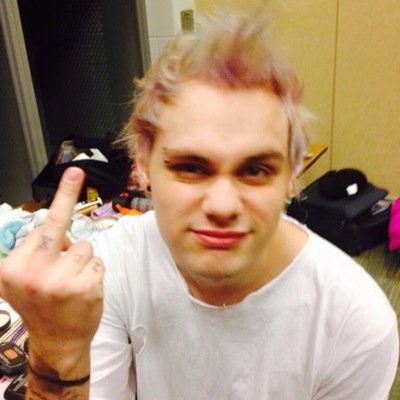 Stacy_Styless's profile picture. #Echelon #Bilieber #Directioner #Angel