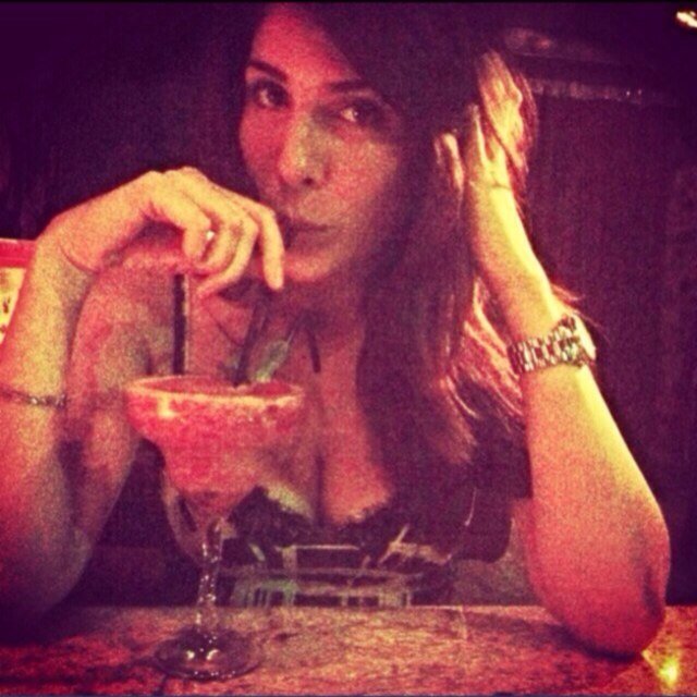 BeckydeePR's profile picture. 