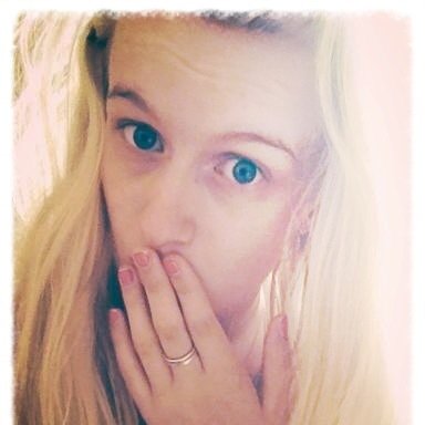 I love my girly keeley ann sheeratt:-) your my bestie forever:-):-)