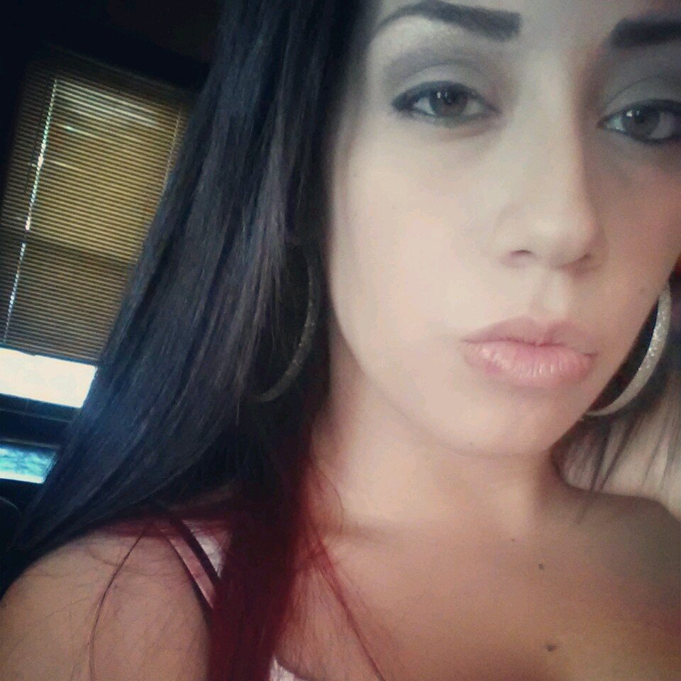 glatina91's profile picture. 