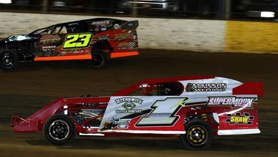 USMTS/USRA Modified Wheel Man in NE Oklahoma,SE Kansas,SW Missouri and NW Arkansas.
#throttlejockey
#catfish
#slingndirt1x