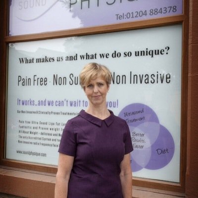 Specialized clinic for  Non invasive liposuction. Non surgical face lift using Radio frequency and Micro currents Fantastic new clinic in centre of Ramsbottom.