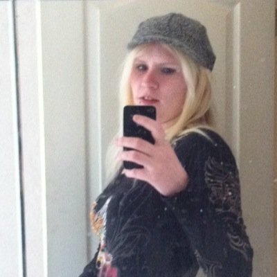 blondewith1987's profile picture. 
