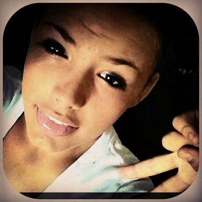 LyndzeeG's profile picture. 