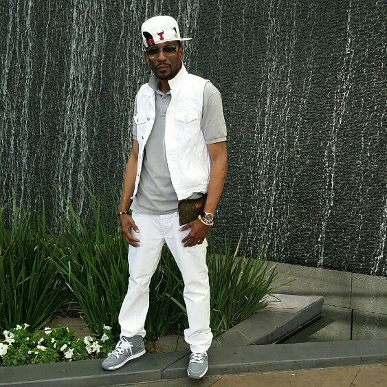 ammani_hassan's profile picture. BusinessMan