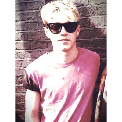 I want you to know that Niall loves you and is so greatful for you. Love @darkendhoran