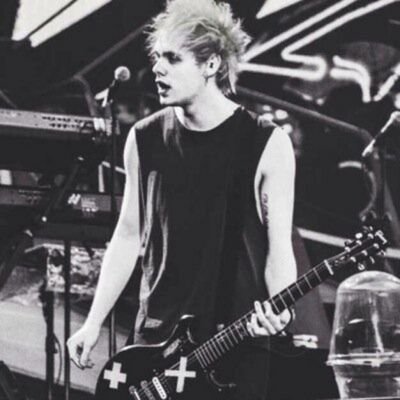 (FL-parody??) I like to quote Mean Girls alot. I play in a band. We're pretty punk. single.