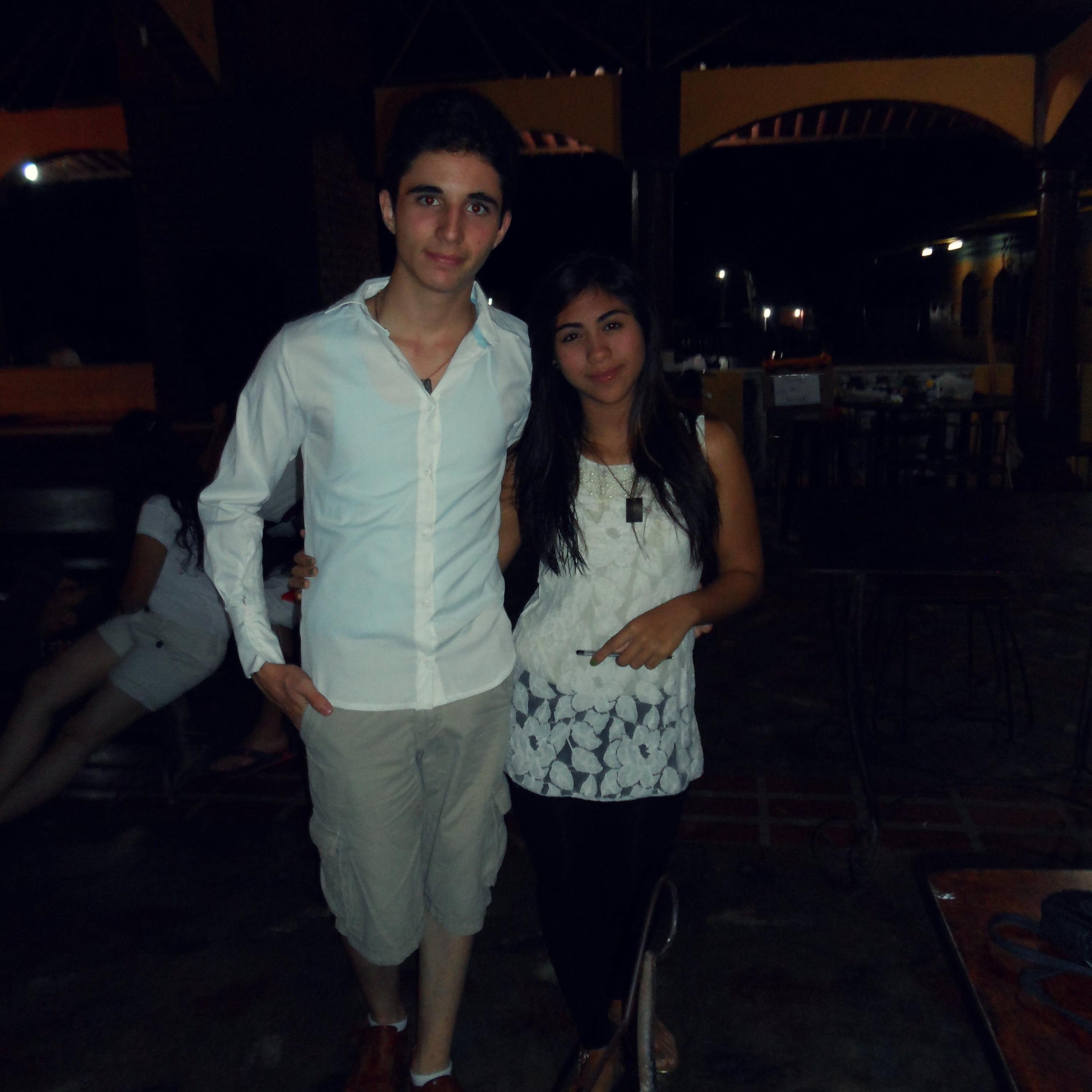 (Love is a Dangerous game to play) 27/11/13 SIGUEME Y TE SIGO♥