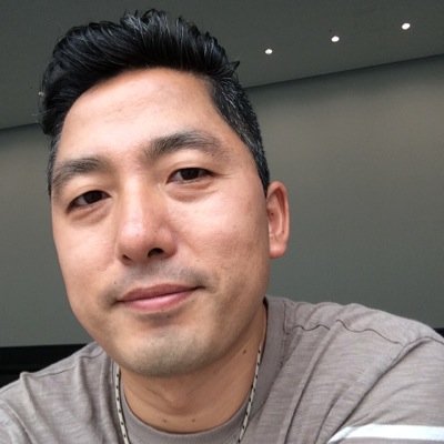 Hi-Tech, Digital, Social Network, 진보성향, 민족주의, '새로운 천년' 환경론자, 산사람, IT기업 신규사업발굴, Love! Feel My Heart.