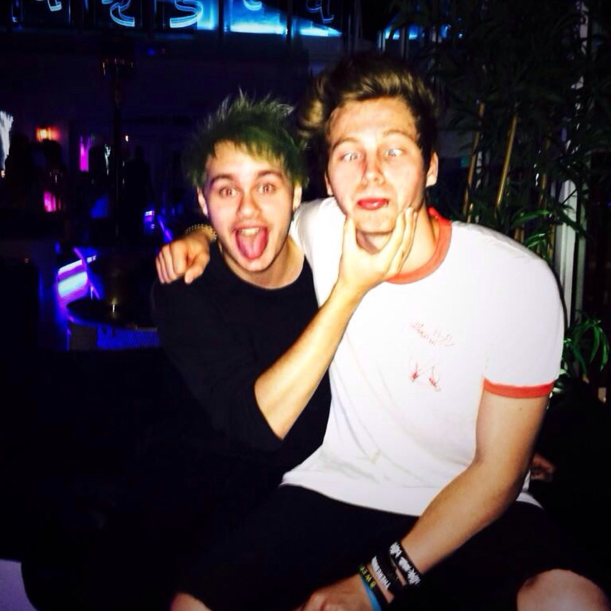 hi there. forever waiting for michael to follow me