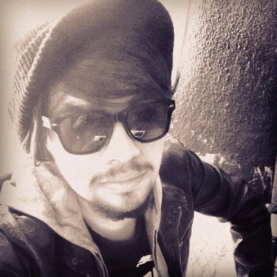 TheSameWeon's profile picture. Lo esencial es invisible a los ojos