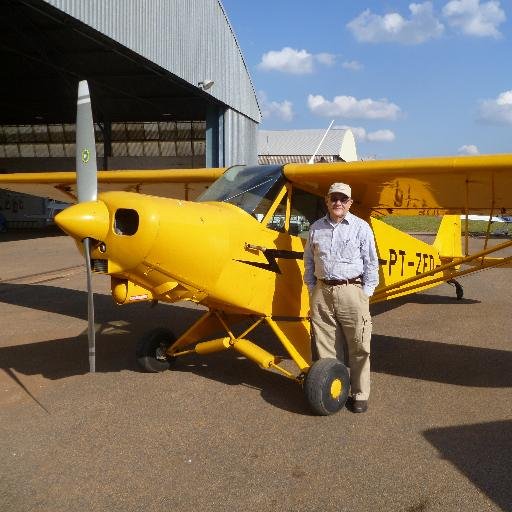 Chemical Engineer (UFMG),  MSc (O.U.),pilot,  experimental airplane builder.