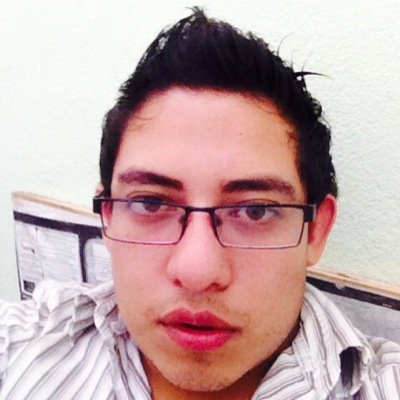 En el regazo de tu piel, me dejo llevar al sol.