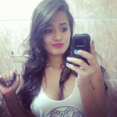 acredito que tudo acontece por uma razão, por isso não me arrependo de nada . (y)