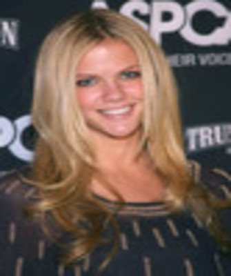 YUR__3283's profile picture. 