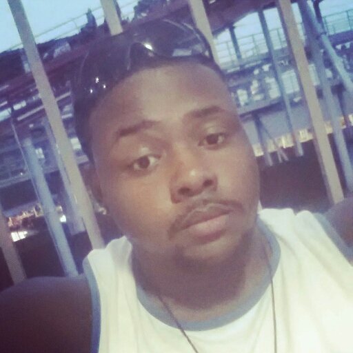 _B34R_'s profile picture. Look Out For Yourself Cause Even In Darkness Your Shadow Leaves You

[The Most Dangerous Man Is The One Who Has Nothing To Lose.]

*1 Day*