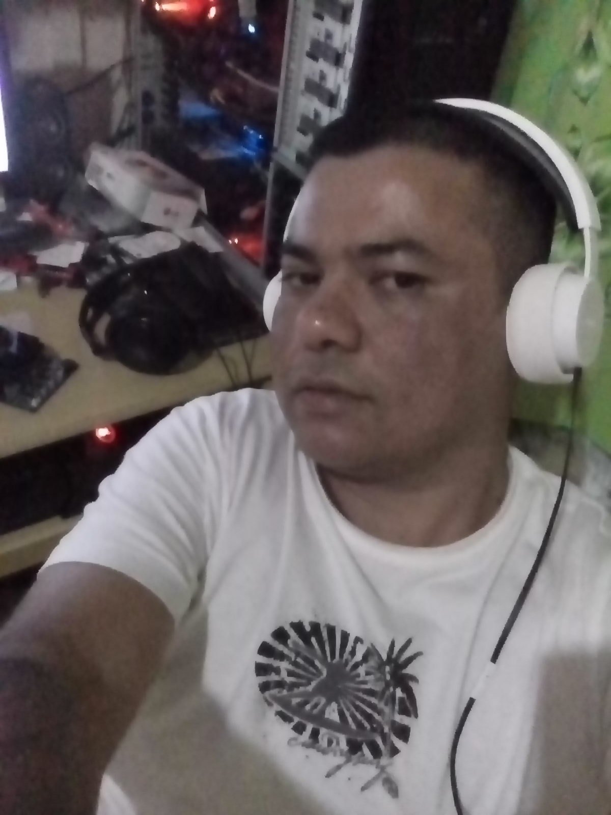 AllesMaia's profile picture. 