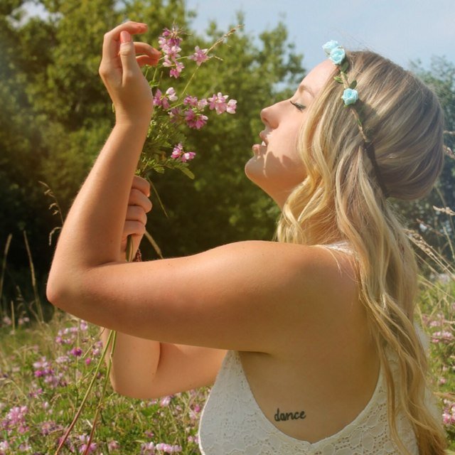 Carley_StOnge's profile picture. that girl from the rock show // MetalWorks Institute of Sound and Music Graduate, Grand River Academy of Dance Instructor, Girls of Glam Promotions