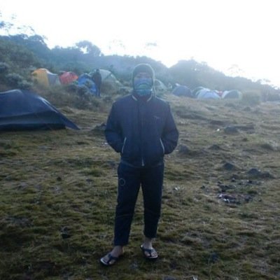 KunRifaiAguero's profile picture. Mahasiswa Univ. Thamrin yang hoby naik gunung sama baca comic Detective Conan #LoveSunnah #SalamSatuCangkir