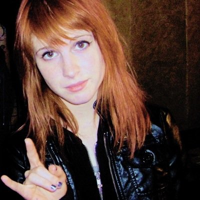 Aspiring singer with a love for pizza, & dying her hair red. [ RP| High School AU ]