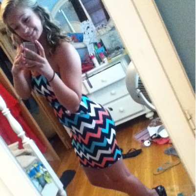 Veronica_xo27's profile picture. if you dont do stupid thing when your young youll have nothing to smile about when your old