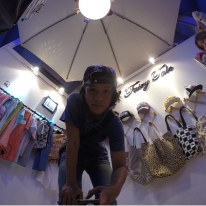 ยินดี
