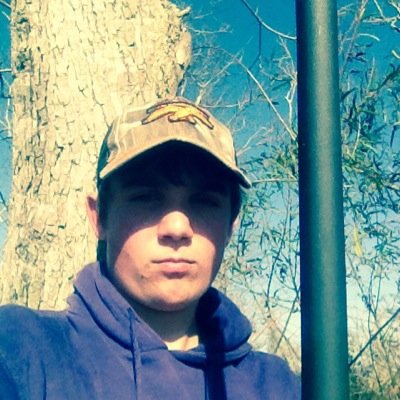 (Kik me @duckcommander2000) (My Instagram is @duckcommander12345)