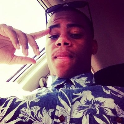 A Athelete Hometown *MIAMI*.. Play Basketball/Football 16 with a GREEDY AMBITION Kik:barry_305 IG:@barrygatorwalk #Virgo #Godfirst #Grind #tweet