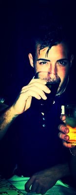 karlosramos13's profile picture. Mi unica creencia es vivir...sonreír hasta morir