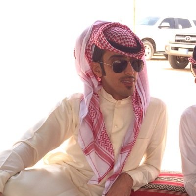 تويتر ورقه صغيره تتسع ل ١٤٠ حرف فيهاَ من يكتب بحتراَف ومن يكتب بنحرآف/ الكويت/متذوق لشعر/متابع رياضي/ اتشرف لمتابعتكم