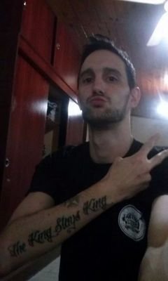 amo el baile , la bachata , la salsa la musica , amo el futbol soy fortinero a morir