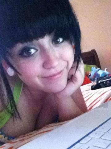 BeccyOrtiz's profile picture. It's so hard when i have to, and so easy when i want to.