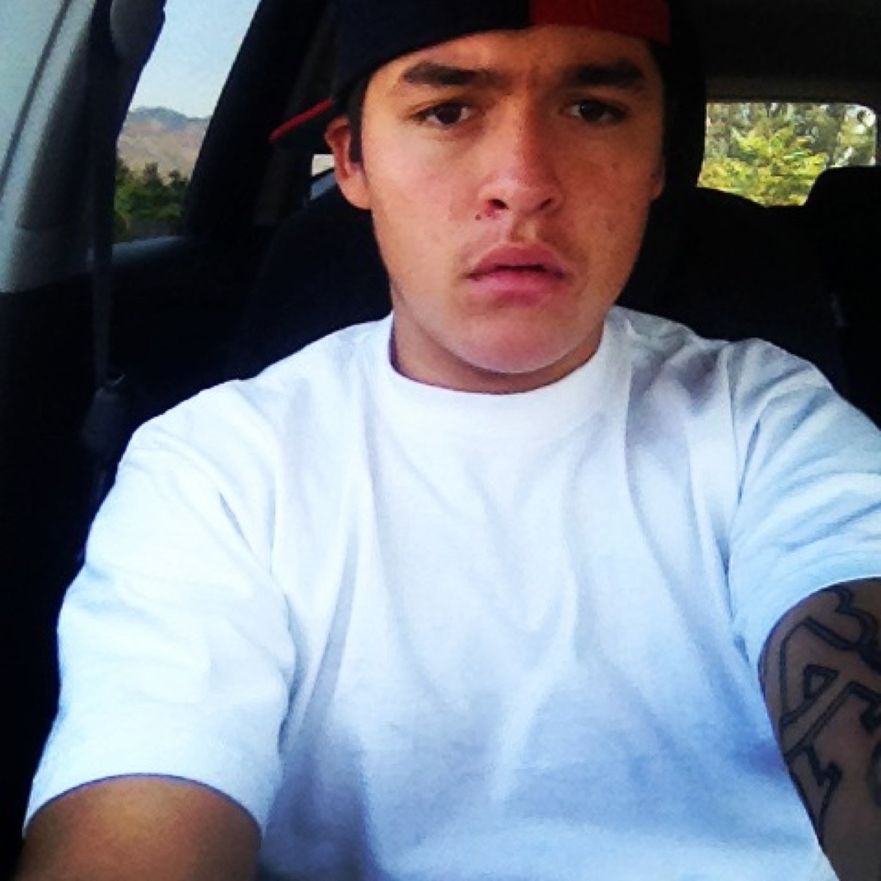 | Instagram- @juicebox101 | Snapchat- jaybee1918 | kik- juice1918 |