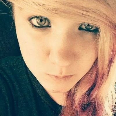 My names Amber...I LOVE the band Ghost Town :D I love anime...videogames...writing...I'm fun...and yeah .-.:D 3