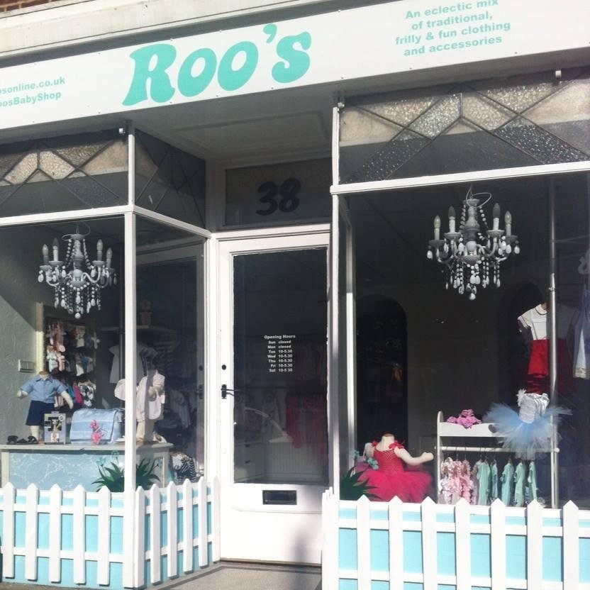 Founder of Roo's baby shop, based in Chelmsford and now online. Stocking Spanish and traditional clothing 0-8 years.
