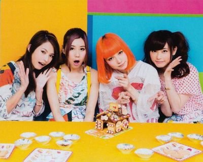 SCANDAL大好きです♡SCANDALのことしかつぶやきませんっ(笑)　　　仲良くしてくれたら嬉しいです♪　あ…フォロバします(*ﾟ▽ﾟ)ﾉ　　　　　　　ライブ行きたい……