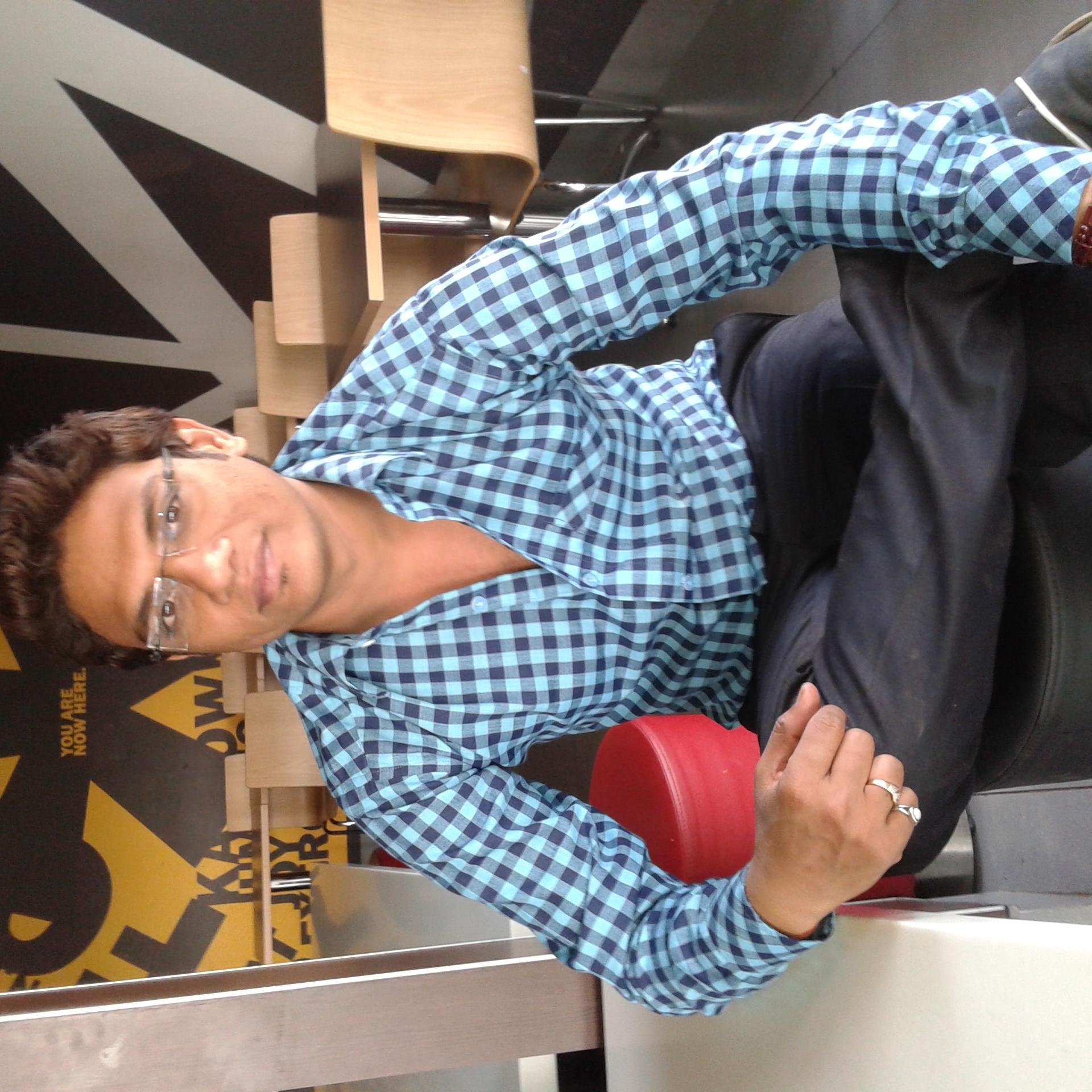 kakadiya_sanit's profile picture. 