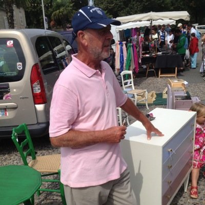 Friendly English man in France with a French speaking way about him. Preston North End supporter and furniture restorer. Visit my new gift shop Vouvant, Vendee!