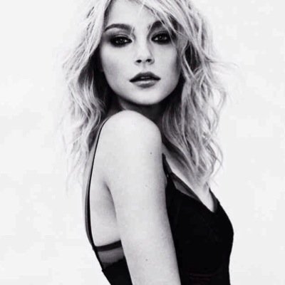 SadisticLechery's profile picture. {♔} — Humans they all bleed the same color. The only thing unique about another ones blood is the taste.「#Vampire|RP|OC」