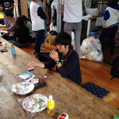 どーも