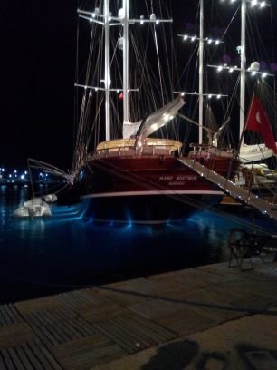 munoglu's profile picture. 