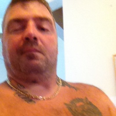 dhovvelss's profile picture. 