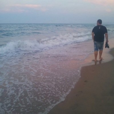 botasconb's profile picture. Enjoy the little things